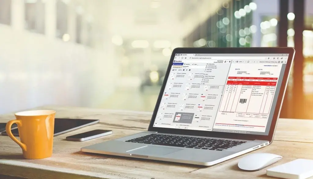laptop_with_invoice